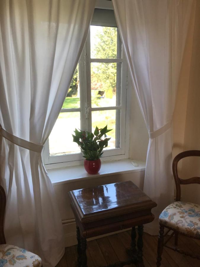Bed and Breakfast Mis Harand Litteau Екстер'єр фото